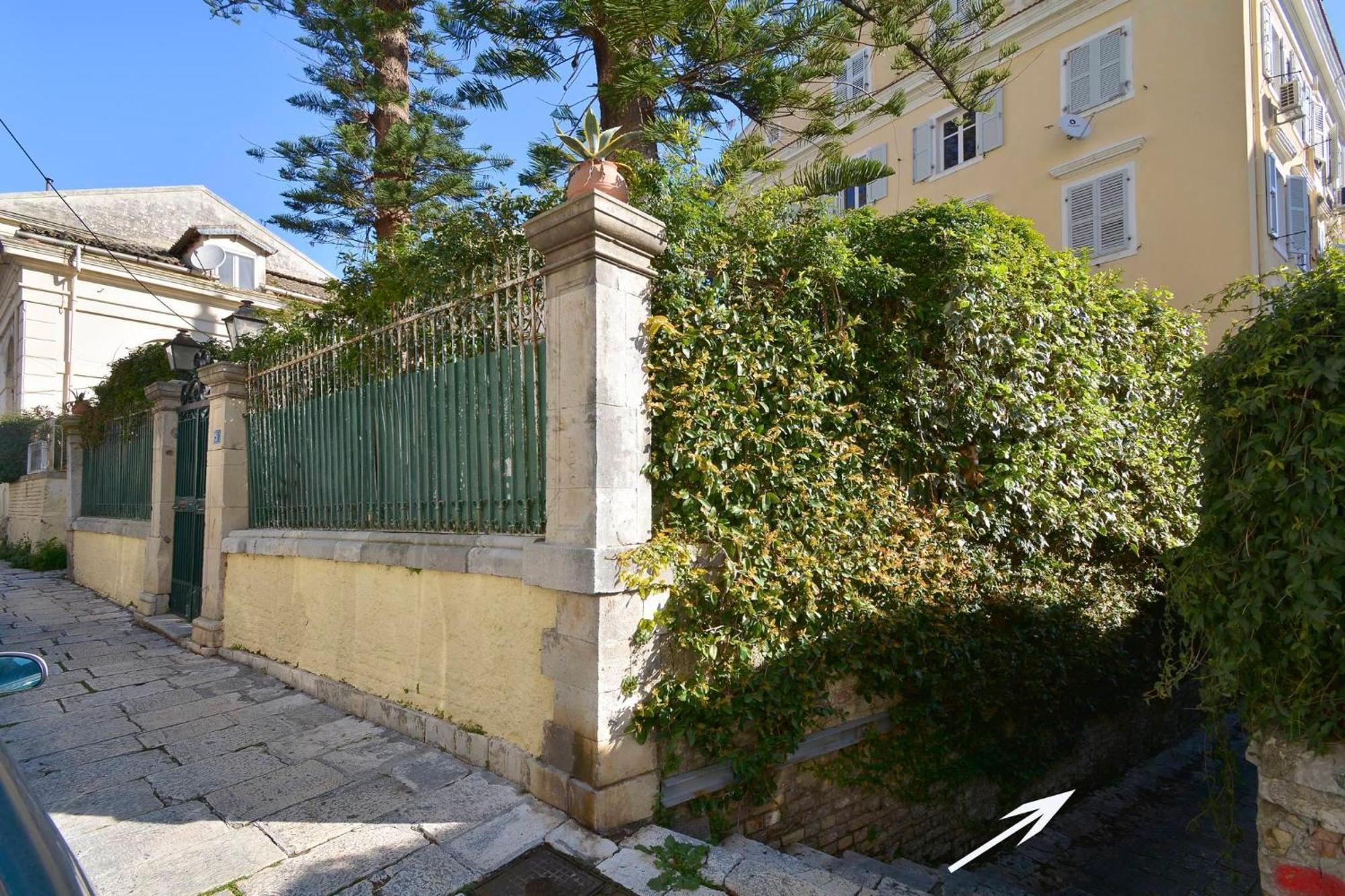 Wishing Well Apartment, Old Town
